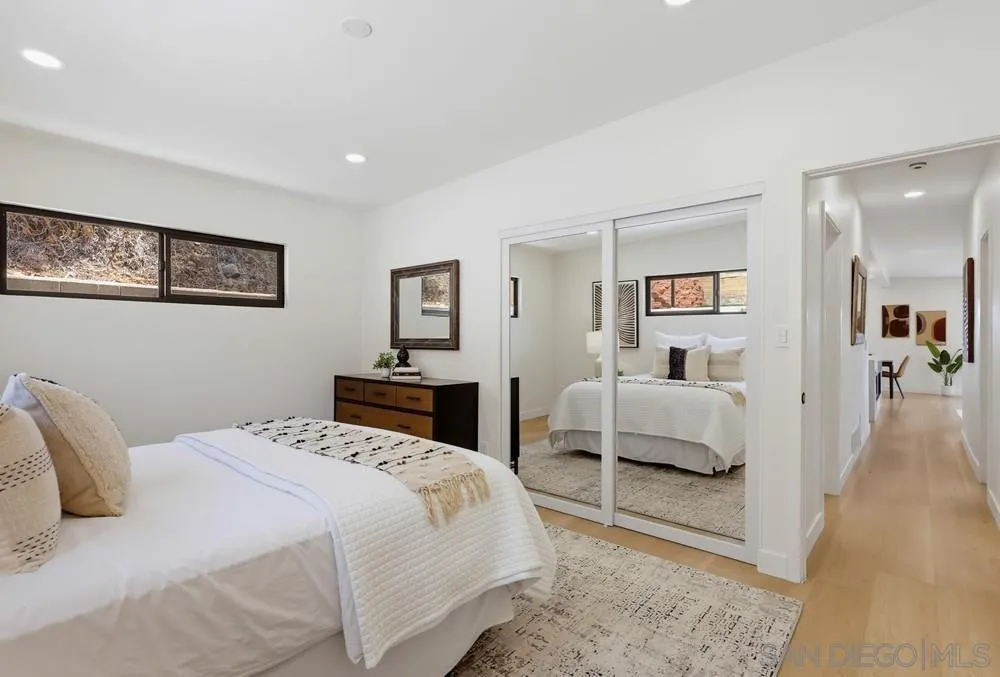 https://cdn.realtyfeed.com/cdn/127/260019354/b6a8f702a5c9b7953e7e0bffd692b412.webp