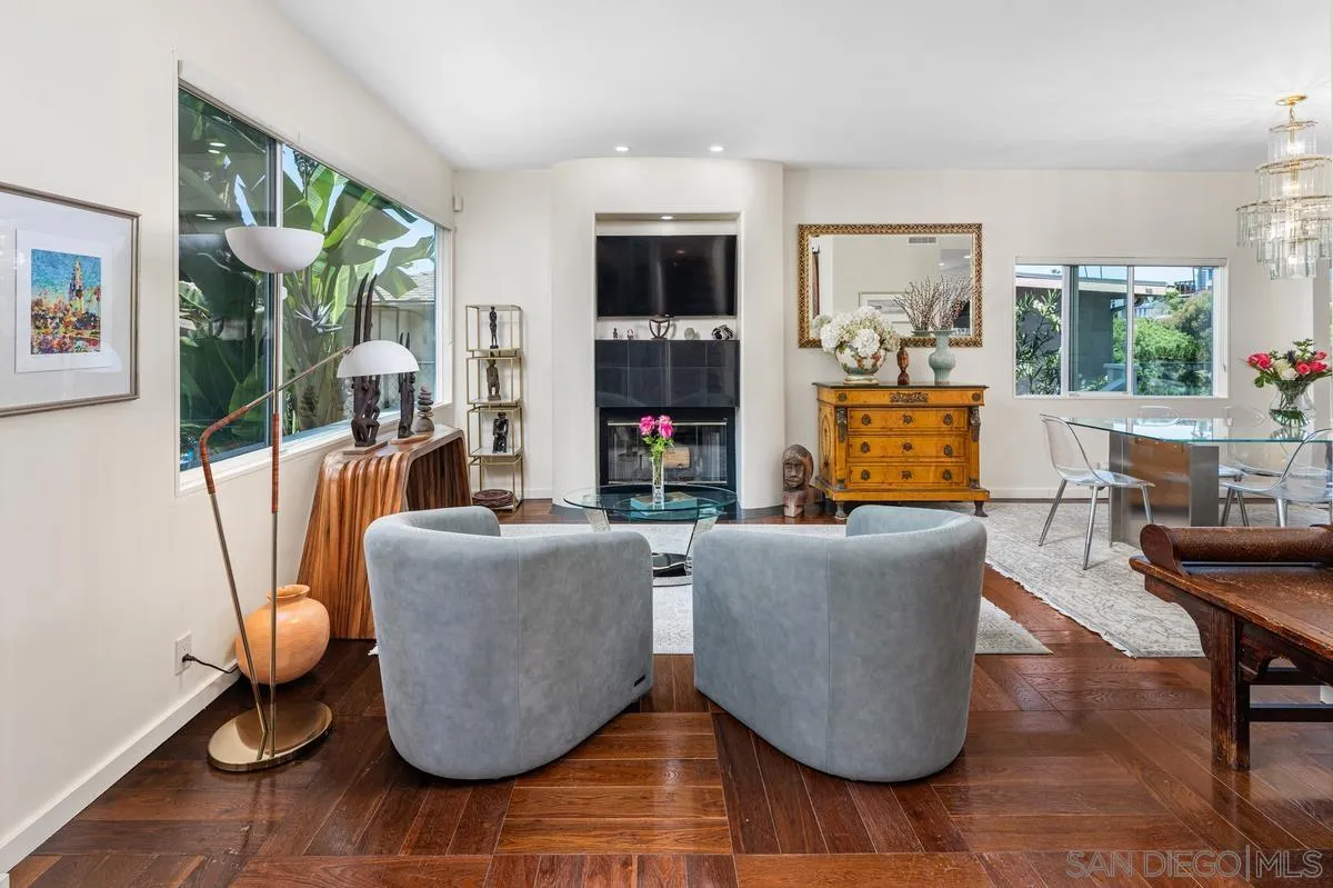 https://cdn.realtyfeed.com/cdn/127/260019355/a2587eeb4e911a6ab519b28f731038f5.webp