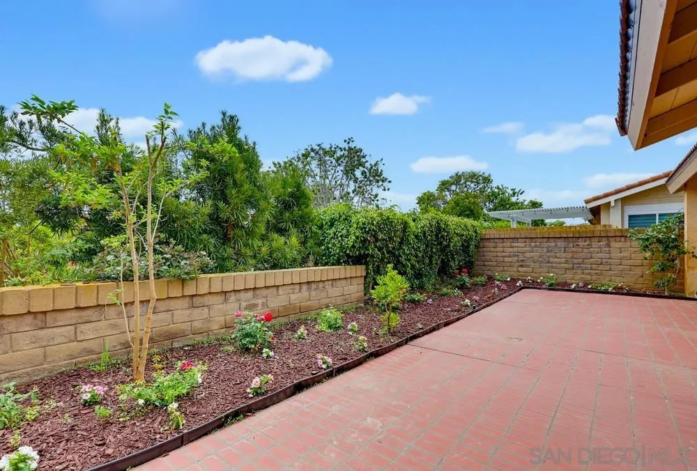 Photo #22: 260019358 Listing: Photo #22
