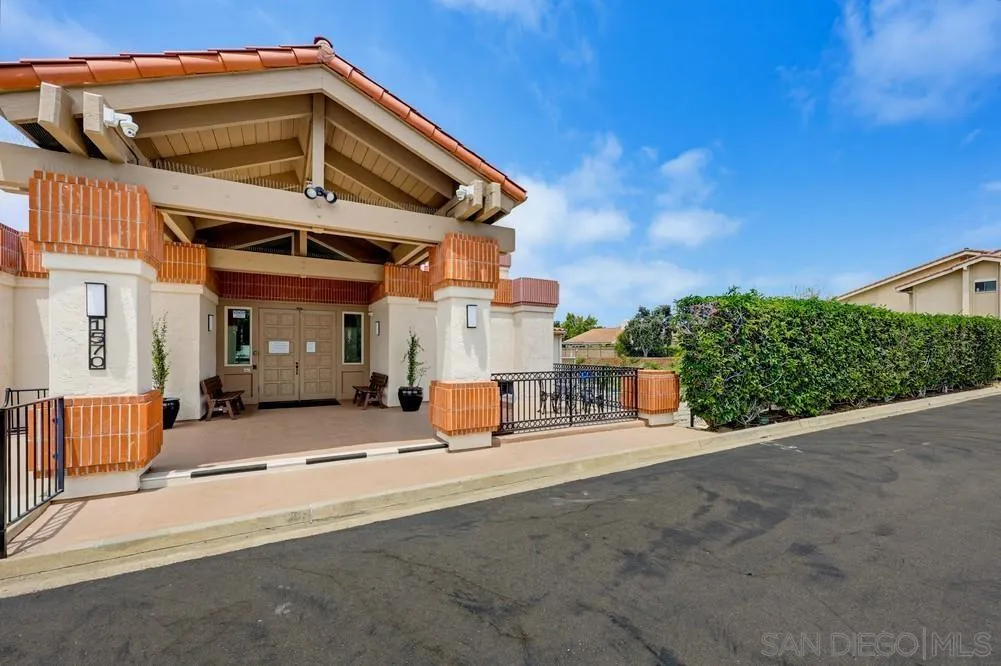 Photo #28: 260019358 Listing: Photo #28