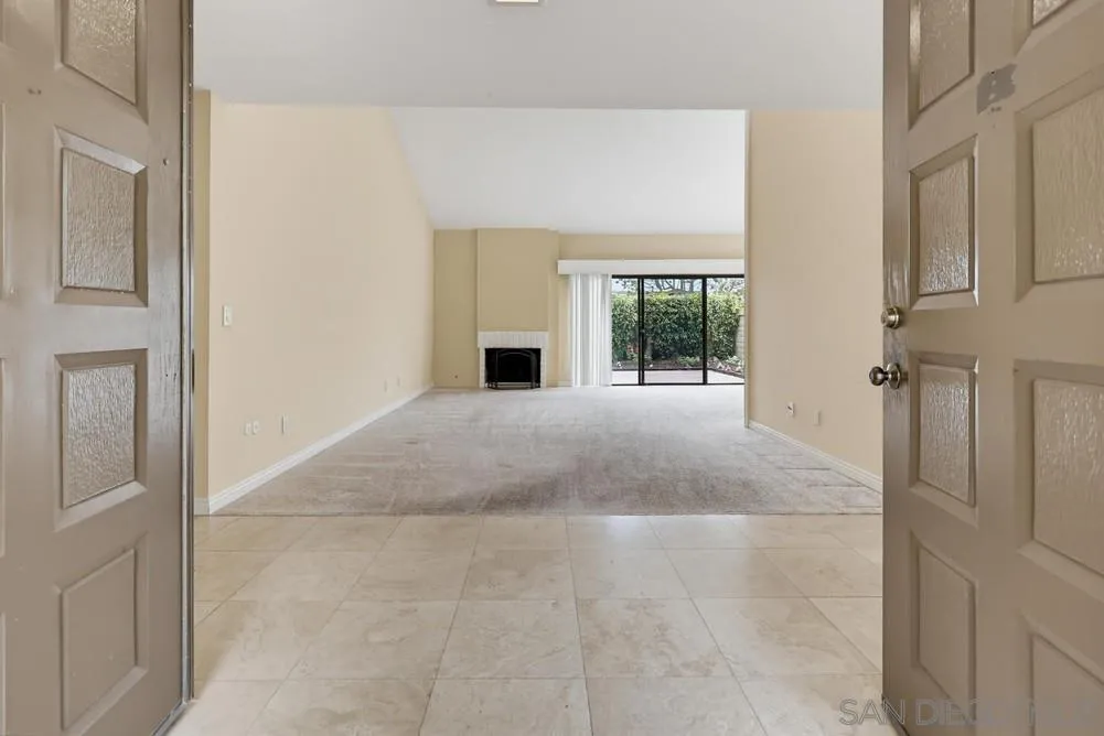 Photo #3: 260019358 Listing: Photo #3