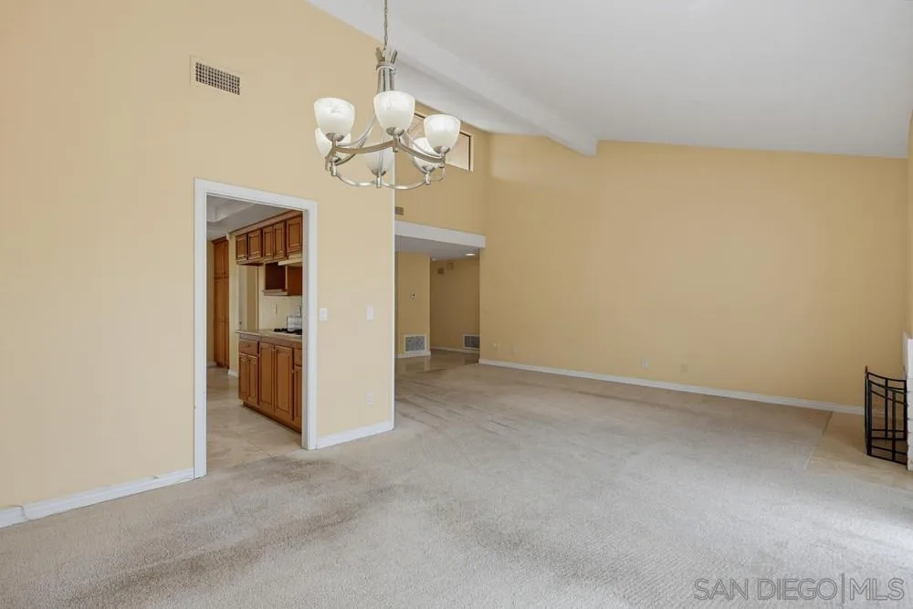 Photo #10: 260019358 Listing: Photo #10