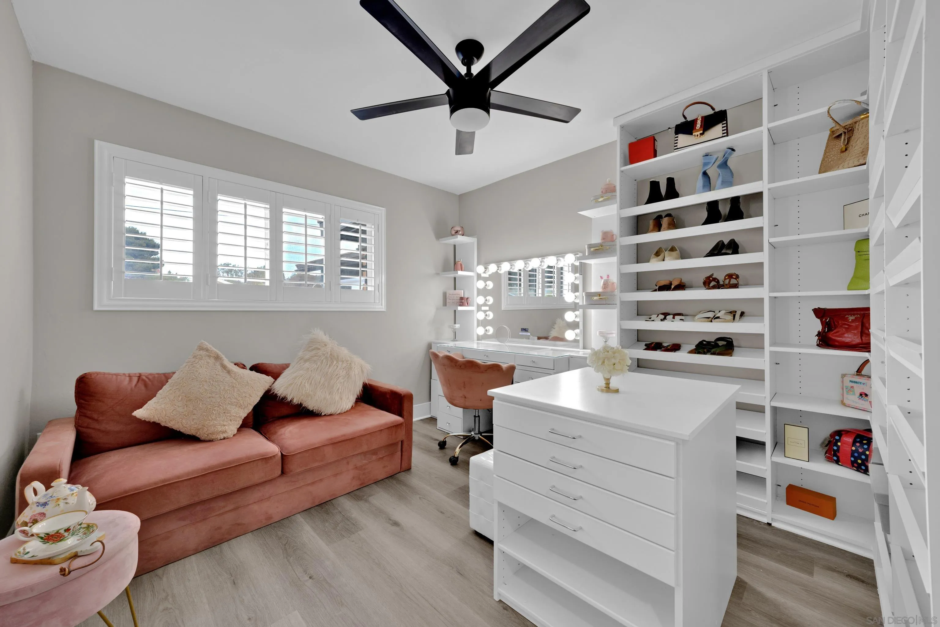 https://cdn.realtyfeed.com/cdn/127/260019359/645214b6ab010decd20528e1073b4b3d.webp