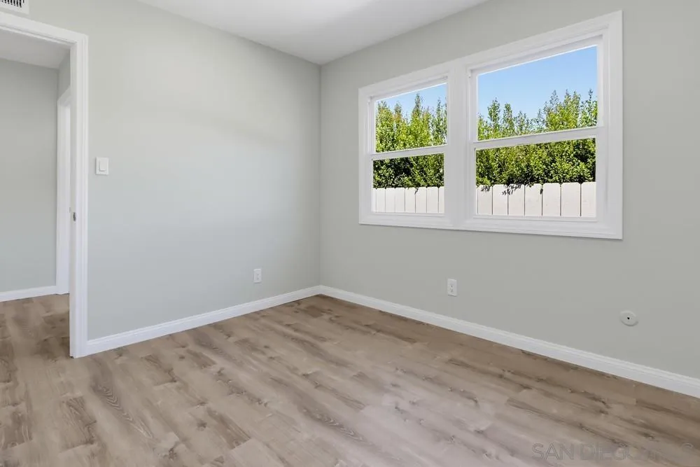 https://cdn.realtyfeed.com/cdn/127/260019362/726b60225a63498fd3432d6baad858b7.webp