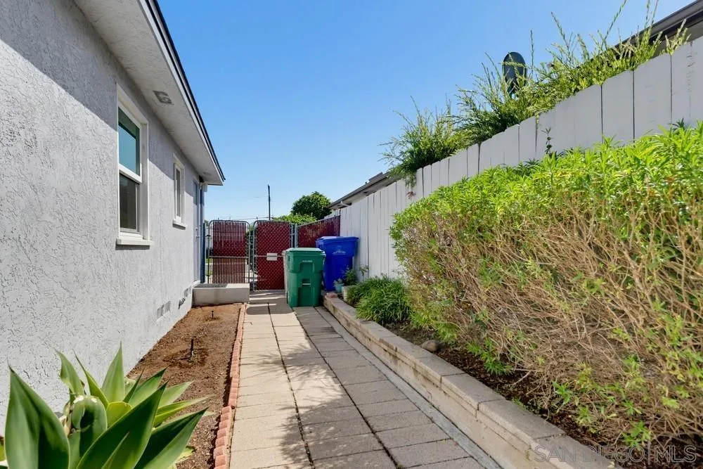 https://cdn.realtyfeed.com/cdn/127/260019362/d93b443e170304b9ac814120e7a9fe65.webp