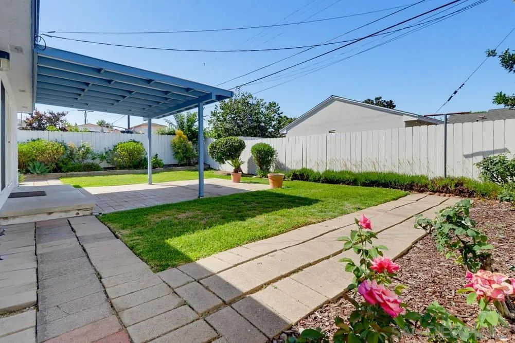 https://cdn.realtyfeed.com/cdn/127/260019362/fbe0dc9ba3955dfb94d71a291b783bcd.webp