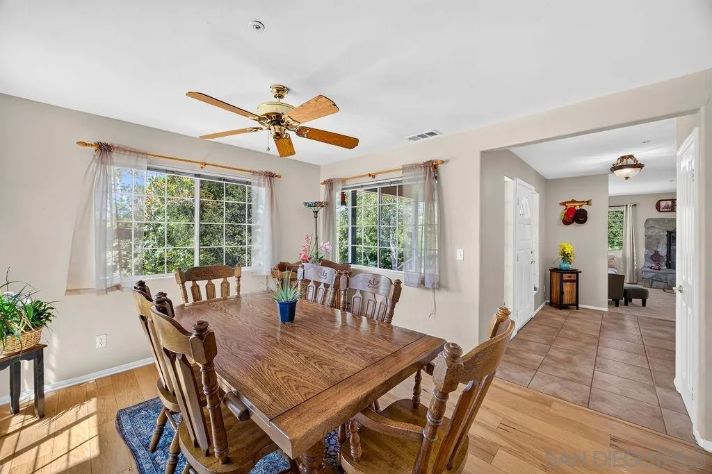 https://cdn.realtyfeed.com/cdn/127/260019363/071ed7ed479e899738a550e903acfb39.webp