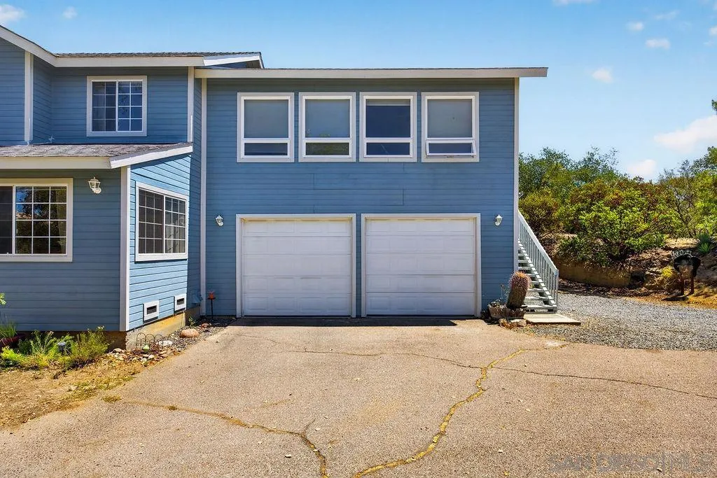 https://cdn.realtyfeed.com/cdn/127/260019363/1482109a65b54b2f3ee7a82f5f193145.webp