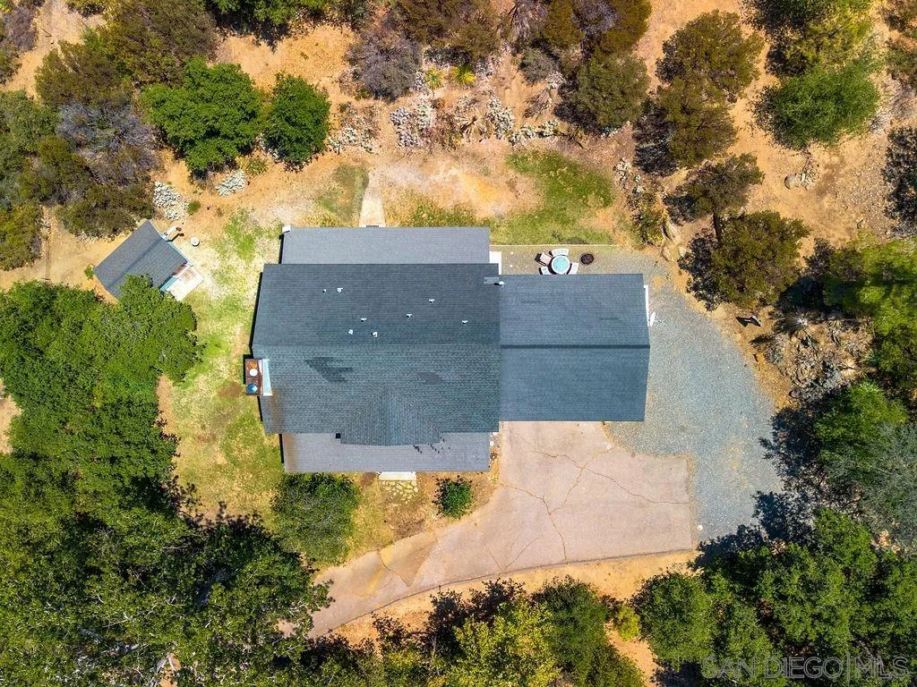 https://cdn.realtyfeed.com/cdn/127/260019363/2832fe5fec6ed90e2b097ea50fa9f9ae.webp