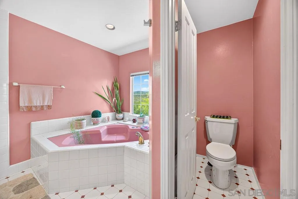 https://cdn.realtyfeed.com/cdn/127/260019363/d060bdcc3f5941a7abde52580ffe0aff.webp