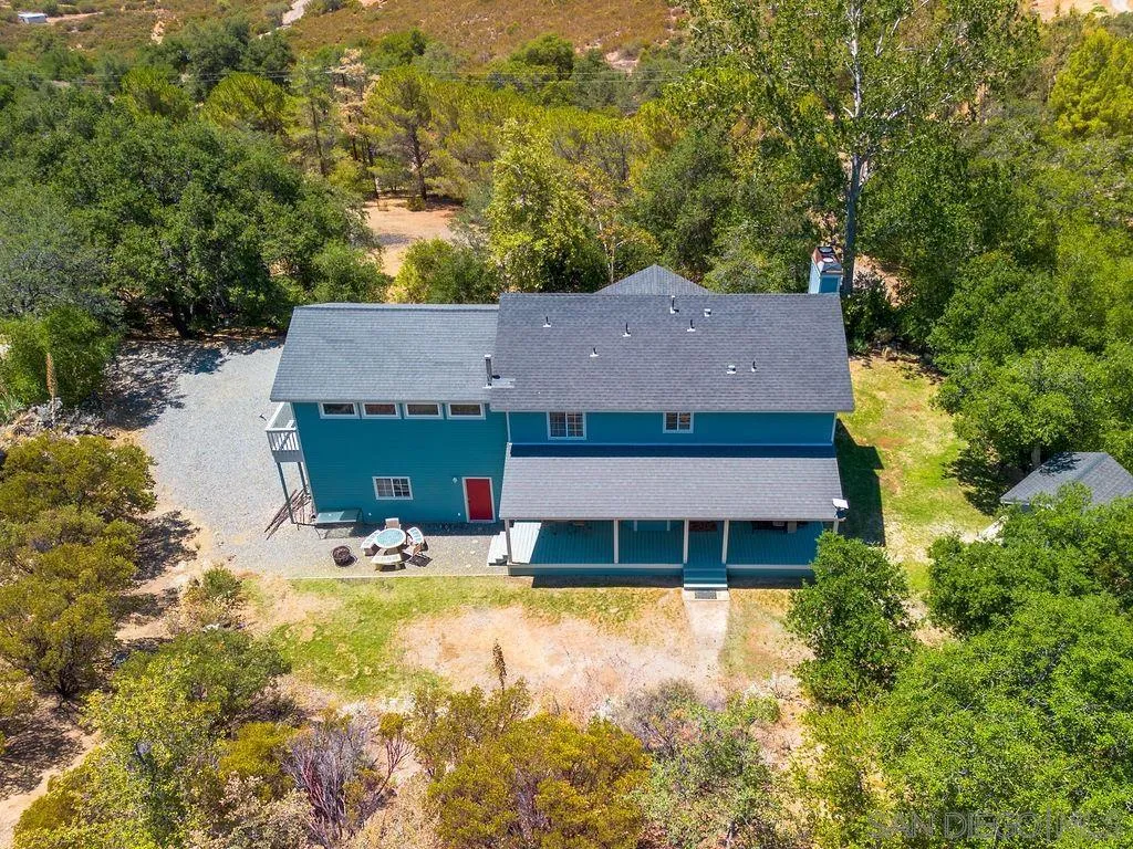 https://cdn.realtyfeed.com/cdn/127/260019363/f841813d18c6f18ebaeeb7bf2a56f2bf.webp