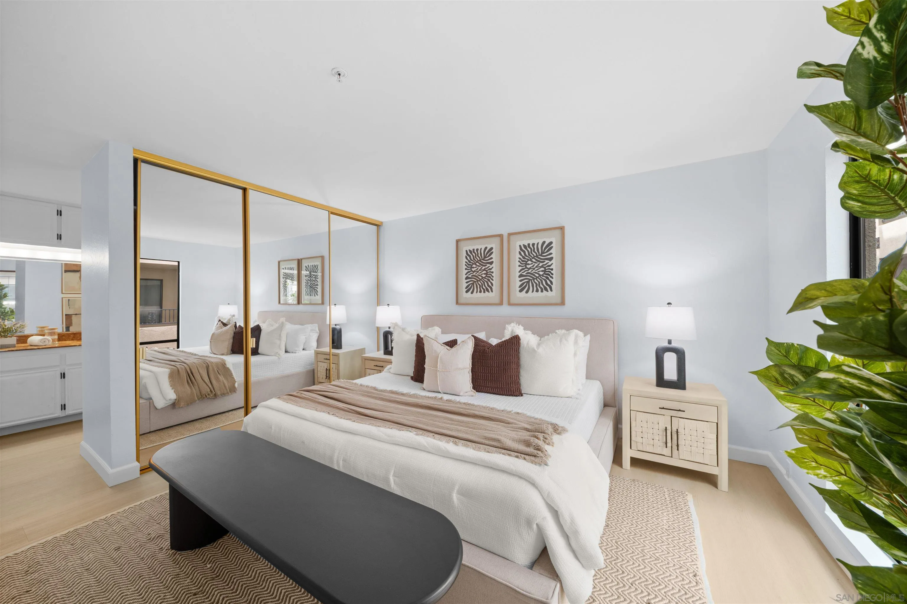 https://cdn.realtyfeed.com/cdn/127/260019364/7d8bf9df7ffd51e358a2dea5cd1f211a.webp