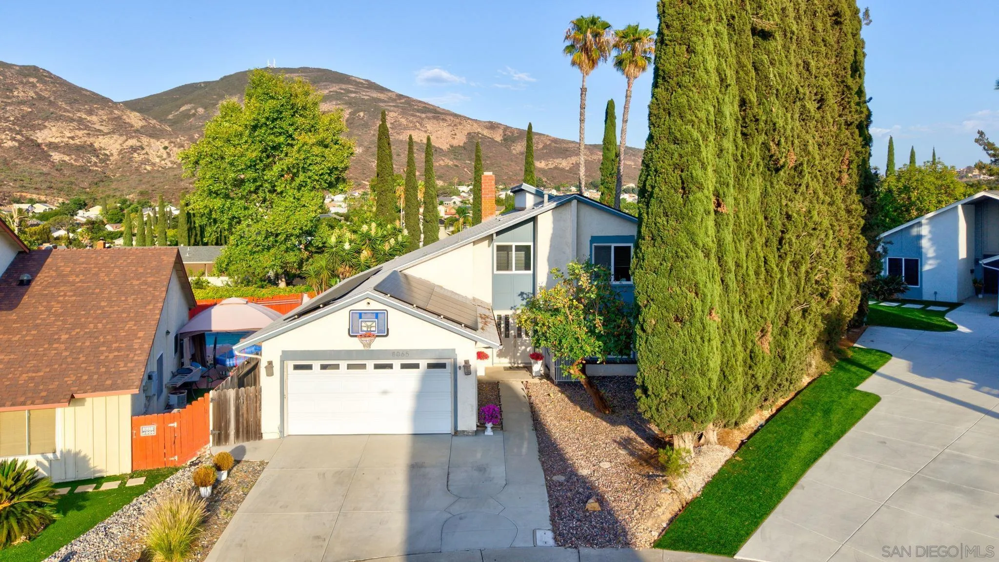 https://cdn.realtyfeed.com/cdn/127/260019365/498951173957a49d0479db99a05c2aff.webp