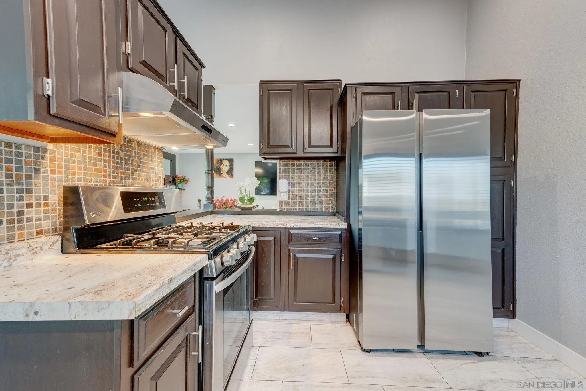 https://cdn.realtyfeed.com/cdn/127/260019365/b881b44aa24a2998e1c9ff4319f3921a.webp