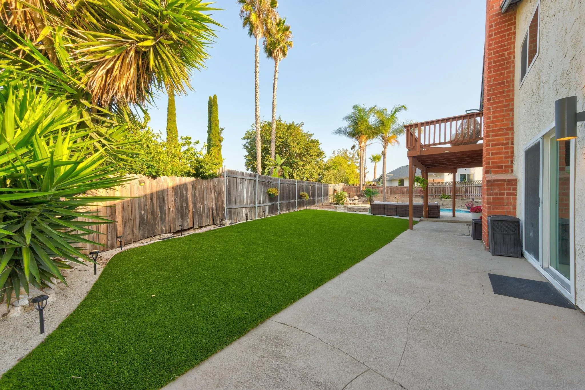 https://cdn.realtyfeed.com/cdn/127/260019365/f65dfef3a279599b5b1e3d4455e3040d.webp