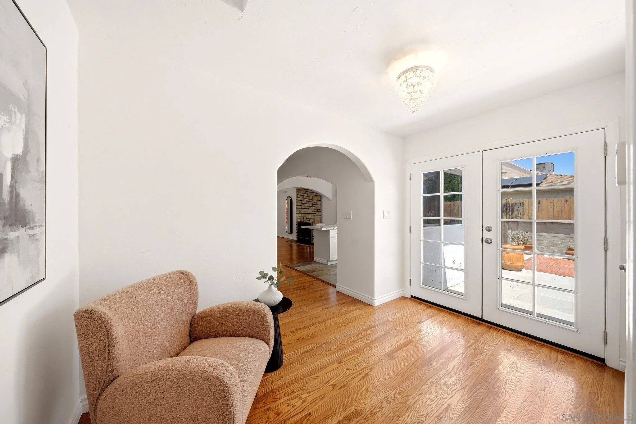 https://cdn.realtyfeed.com/cdn/127/260019366/52483c54697b0a3cd1a777570fb1bd3e.webp