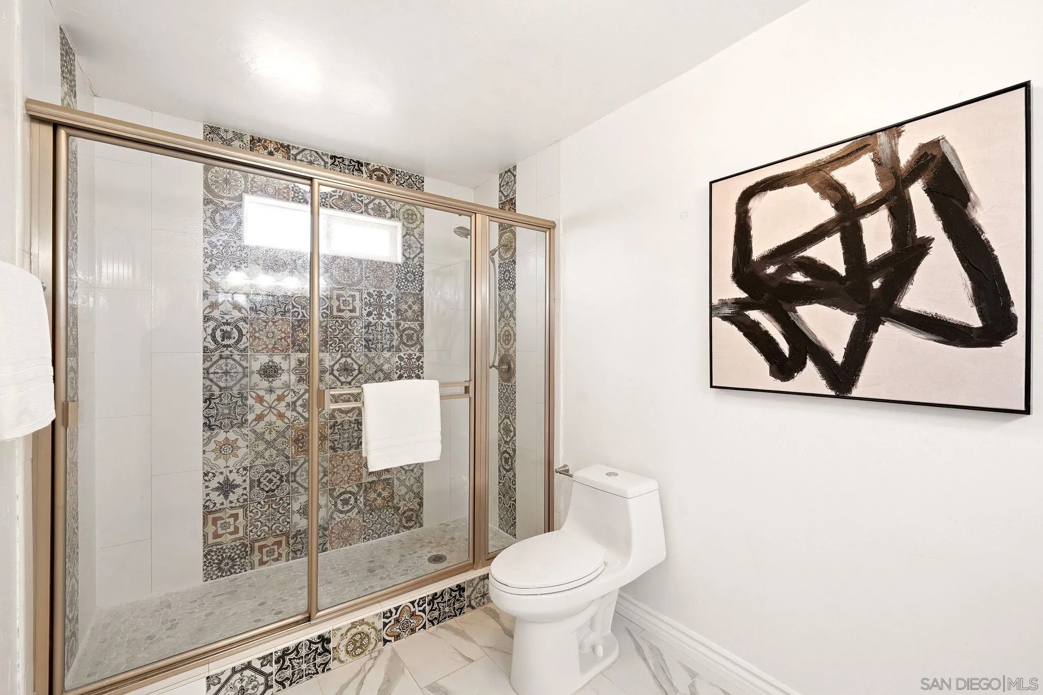 https://cdn.realtyfeed.com/cdn/127/260019366/8512b2aee87476a3d780aca545678c6e.webp