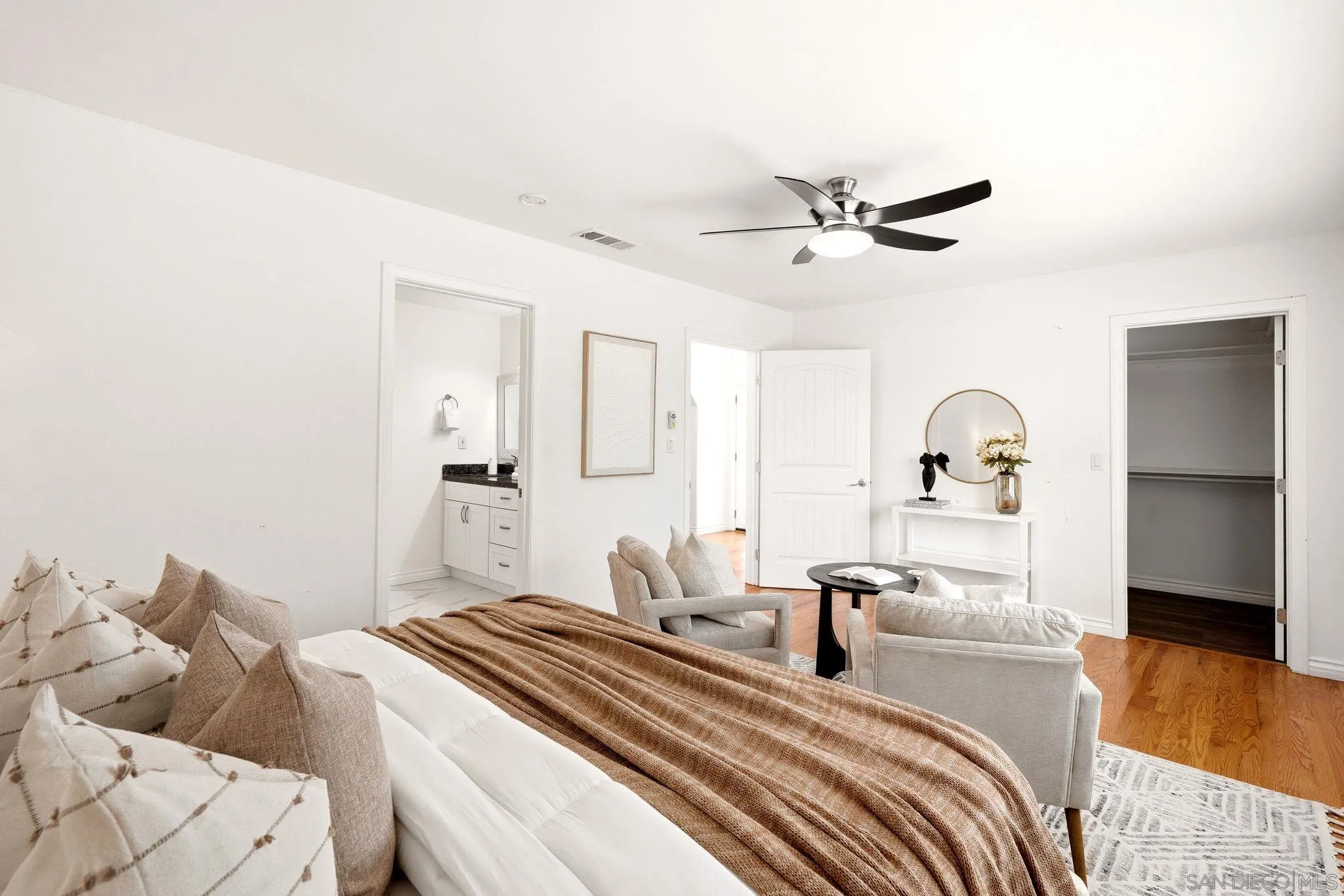 https://cdn.realtyfeed.com/cdn/127/260019366/99075b838df9449a399d077d750ee045.webp
