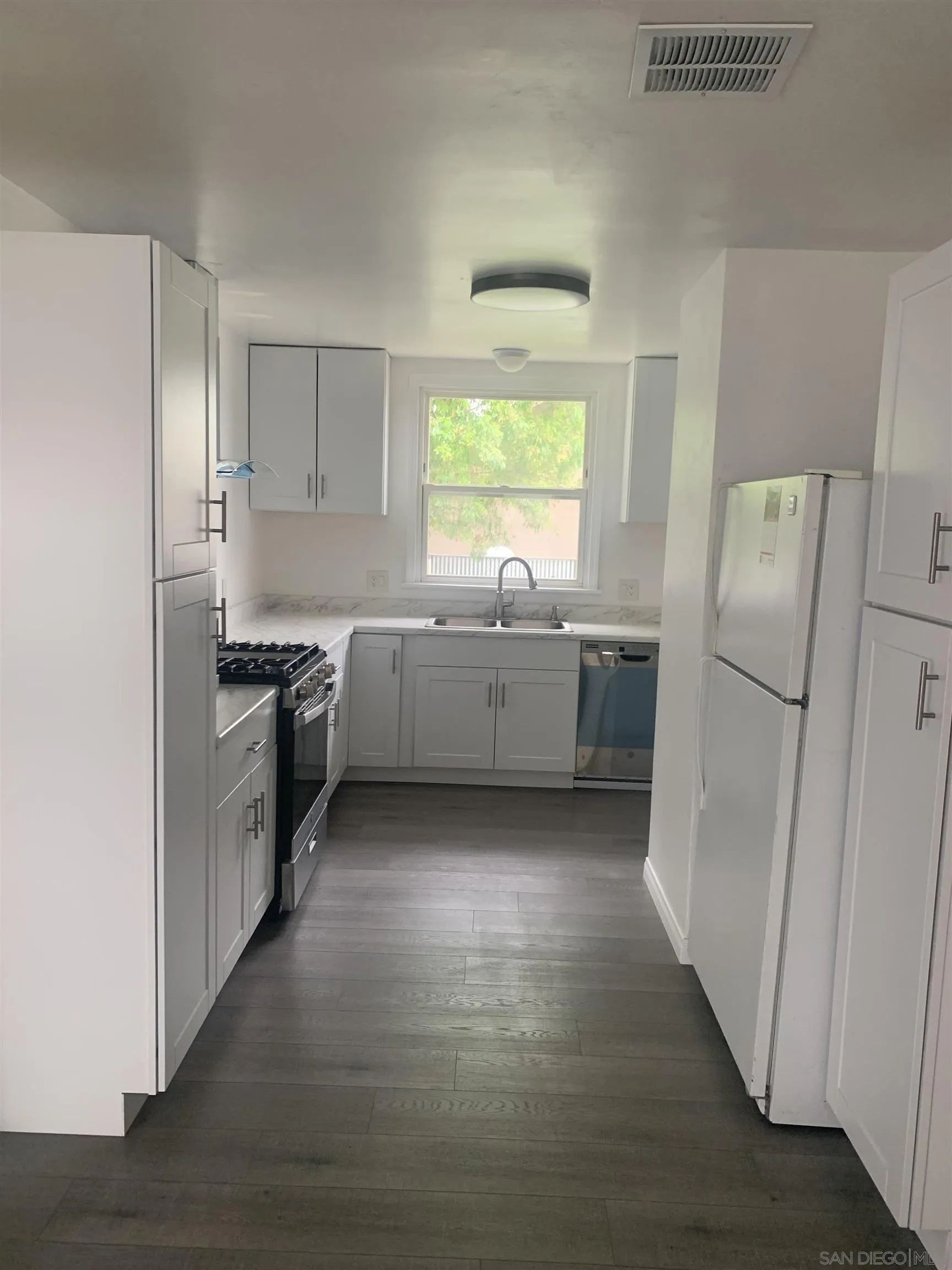 770 S. Sunshine Ave, El Cajon, CA 92020 - Photo 2 of 8, El Cajon, CA