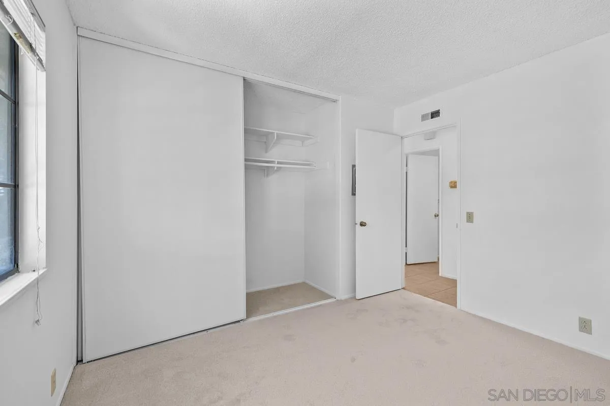 Photo #13: 260019369 Listing: Photo #13