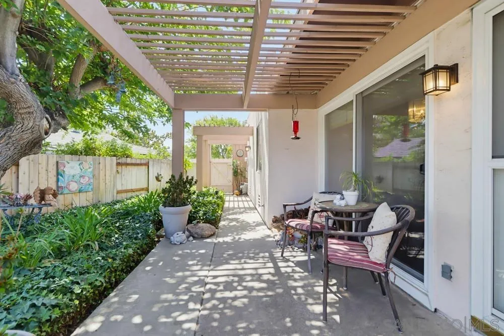 https://cdn.realtyfeed.com/cdn/127/260019374/025cffe704d7e7debf217181c8fcb351.webp