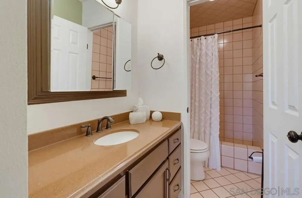 https://cdn.realtyfeed.com/cdn/127/260019374/330111354bfb0beb74ce803a45094b1d.webp