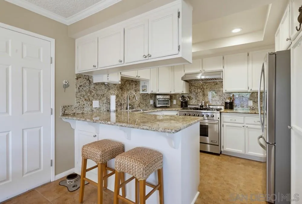 https://cdn.realtyfeed.com/cdn/127/260019374/ab62f9e49f3c4be5ba6bbda391b5dcf1.webp