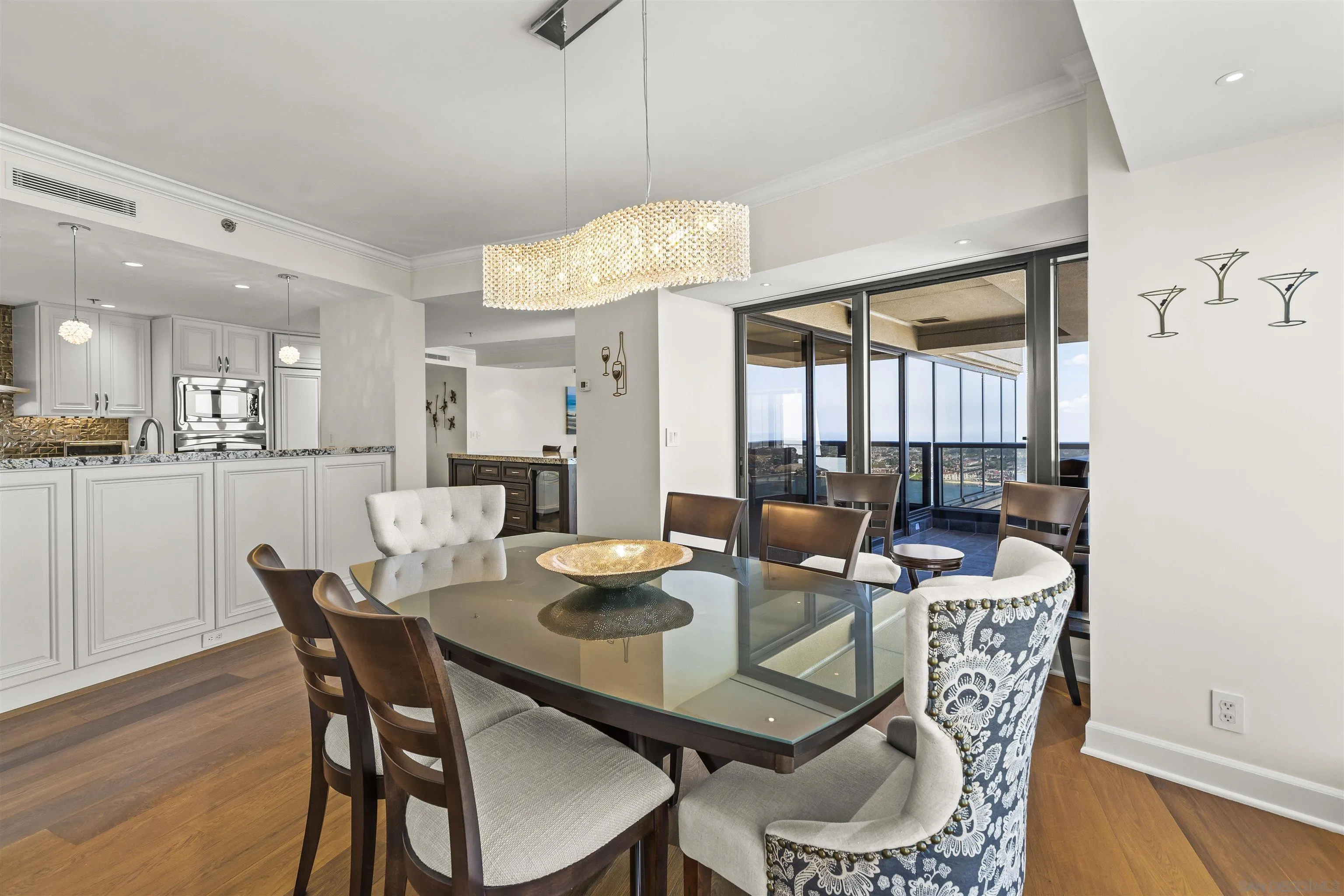 Photo #33: 260019375 Listing: Photo #33