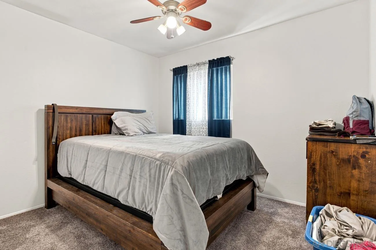 https://cdn.realtyfeed.com/cdn/127/260019379/266eefb6f73cbedd4ae5880282a20292.webp