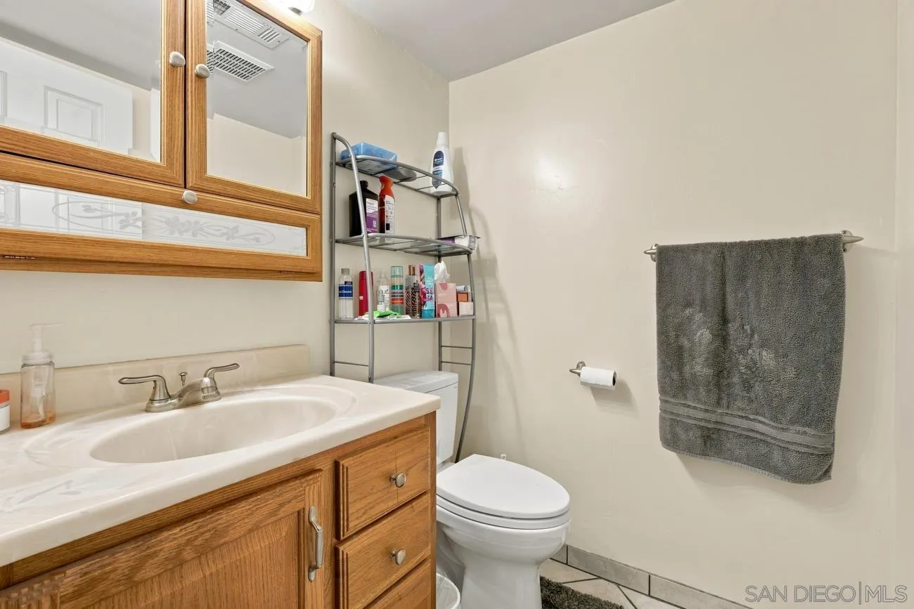 https://cdn.realtyfeed.com/cdn/127/260019379/8f83737bfd814943fb729187536baf53.webp