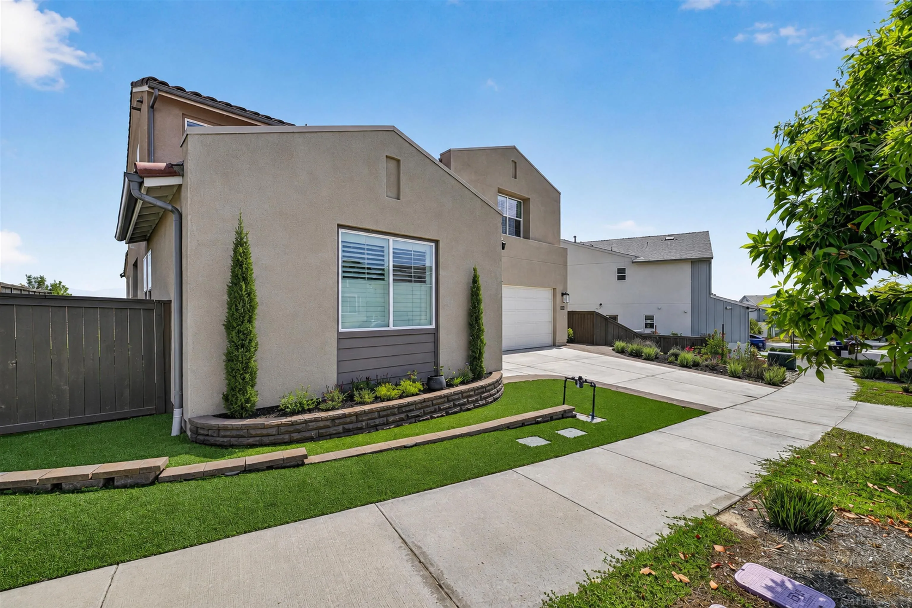 https://cdn.realtyfeed.com/cdn/127/260019380/44b94969a656a402157b61dea3a90b3b.webp