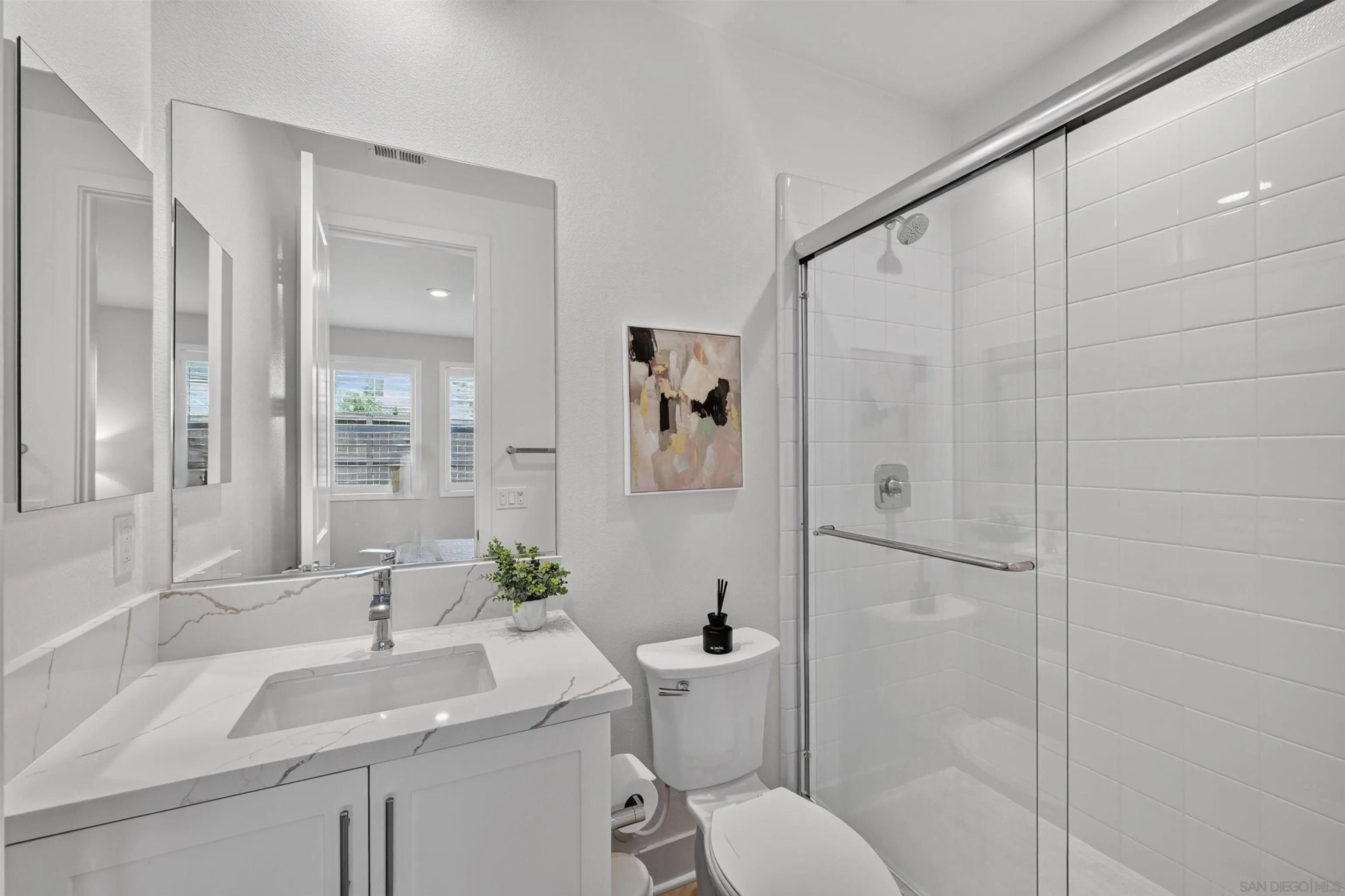 https://cdn.realtyfeed.com/cdn/127/260019380/b73eefbb77a7f508158b6a7459ea02a0.webp
