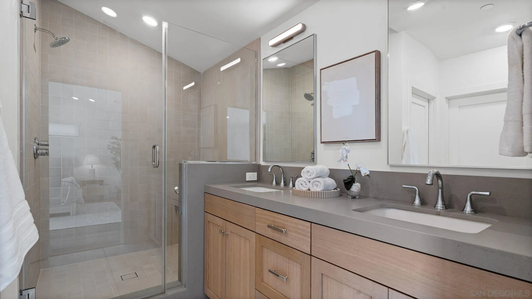 Photo #12: 260019383 Listing: Photo #12
