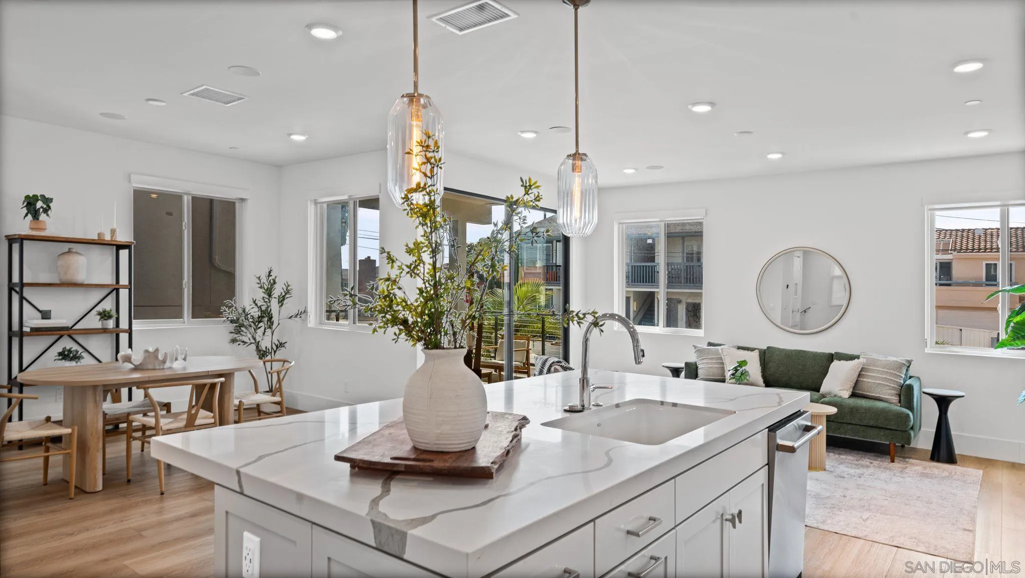 Photo #10: 260019383 Listing: Photo #10