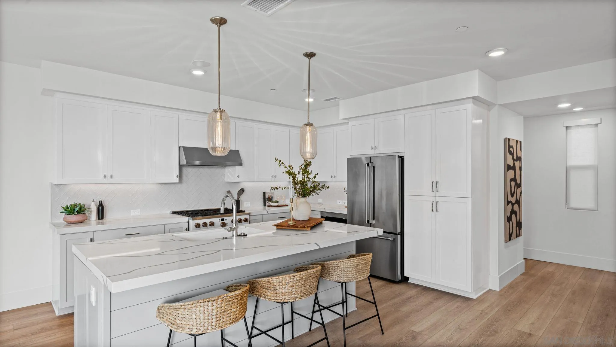 Photo #6: 260019383 Listing: Photo #6