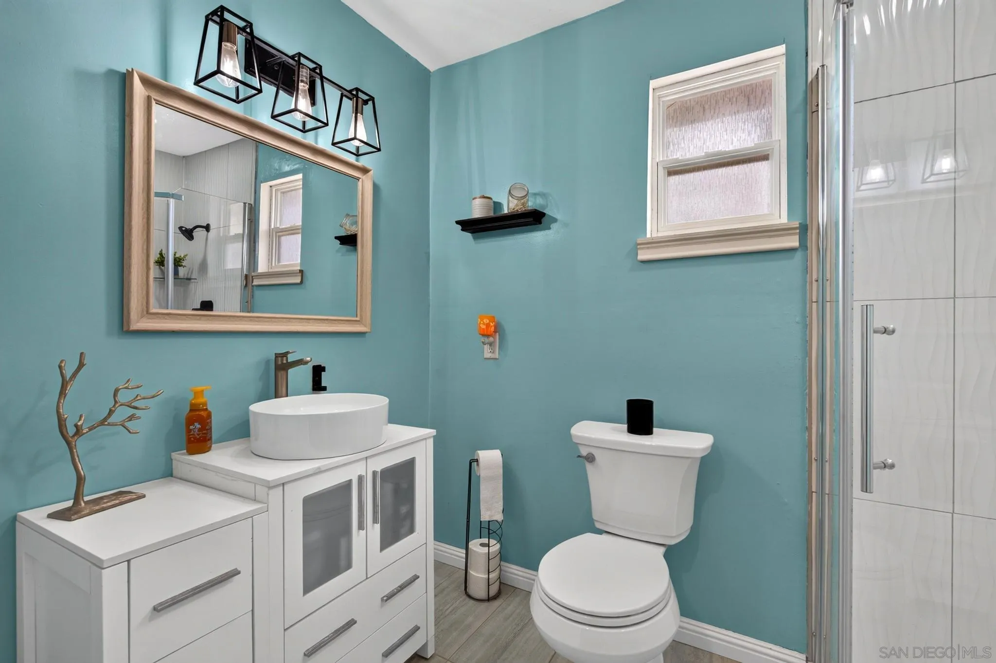 https://cdn.realtyfeed.com/cdn/127/260019384/120fa993d983a0ac8b318327e2274821.webp