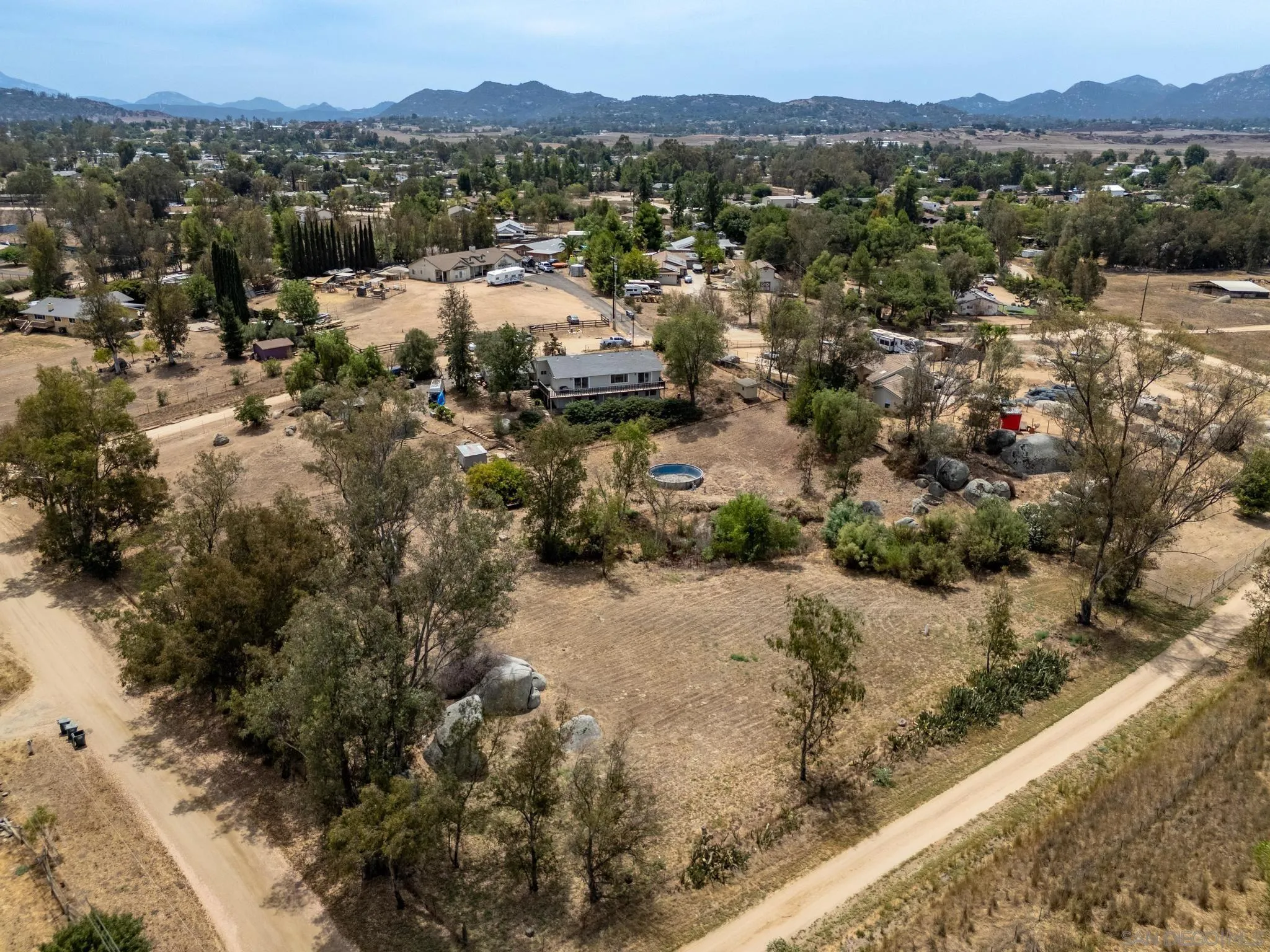 https://cdn.realtyfeed.com/cdn/127/260019384/2b6556521273867dec887eb3f3468260.webp