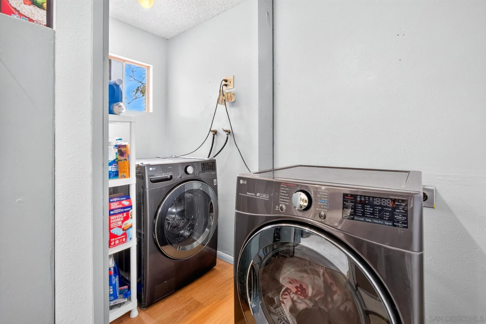 https://cdn.realtyfeed.com/cdn/127/260019384/373d19d6bcb5fe9a0063ad9473a0828c.webp