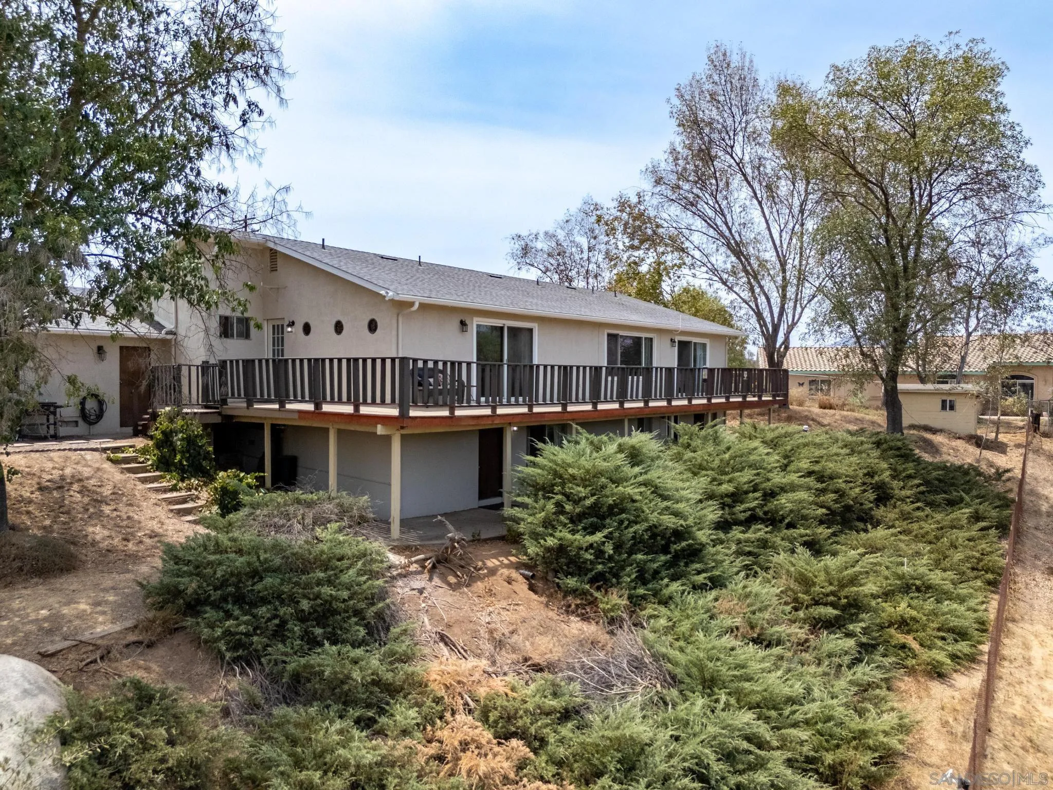https://cdn.realtyfeed.com/cdn/127/260019384/c9fd733296af0a6cbd32e079a5db983b.webp