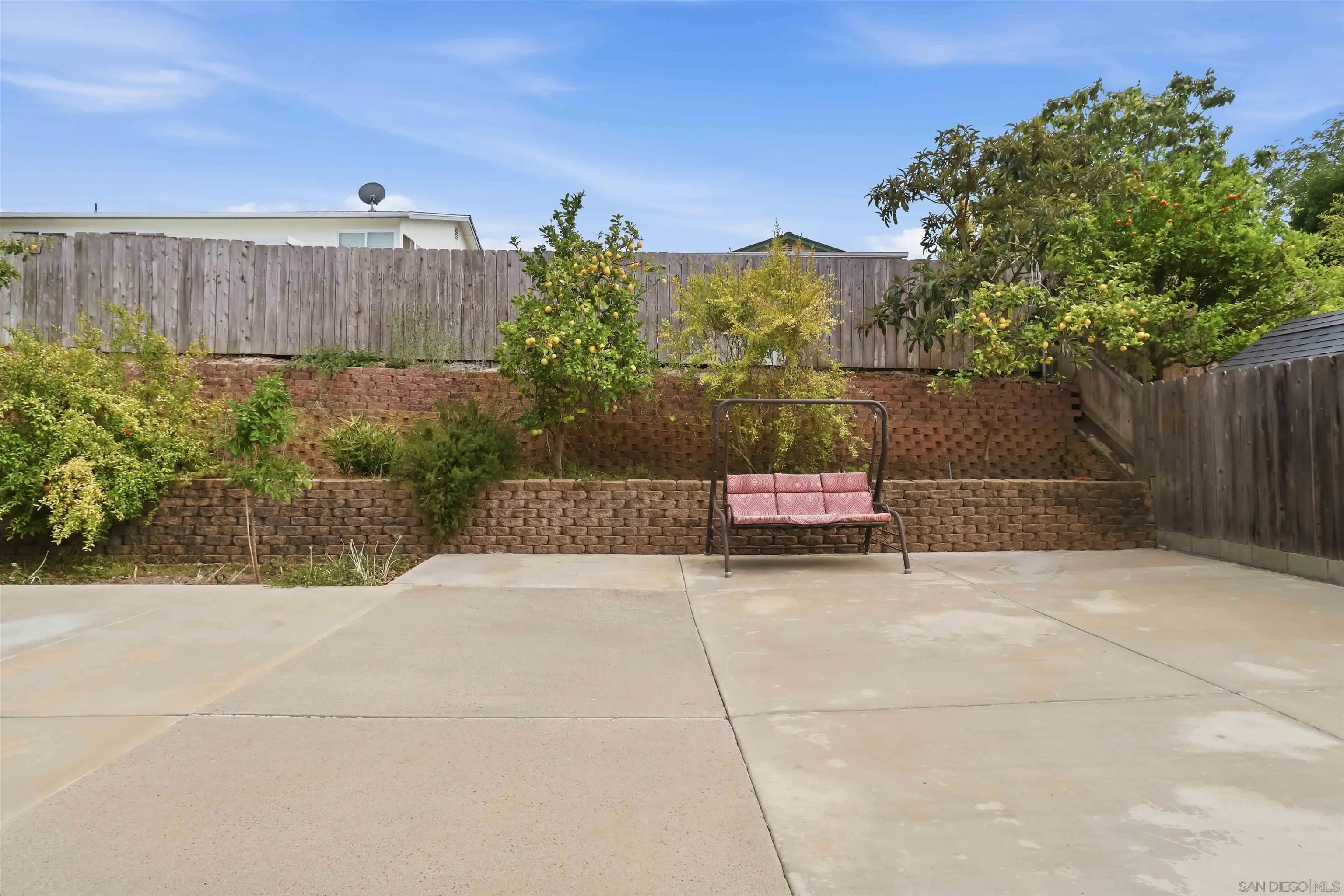 https://cdn.realtyfeed.com/cdn/127/260019386/6364a9a80d6936f0ca311d9359ef7922.webp