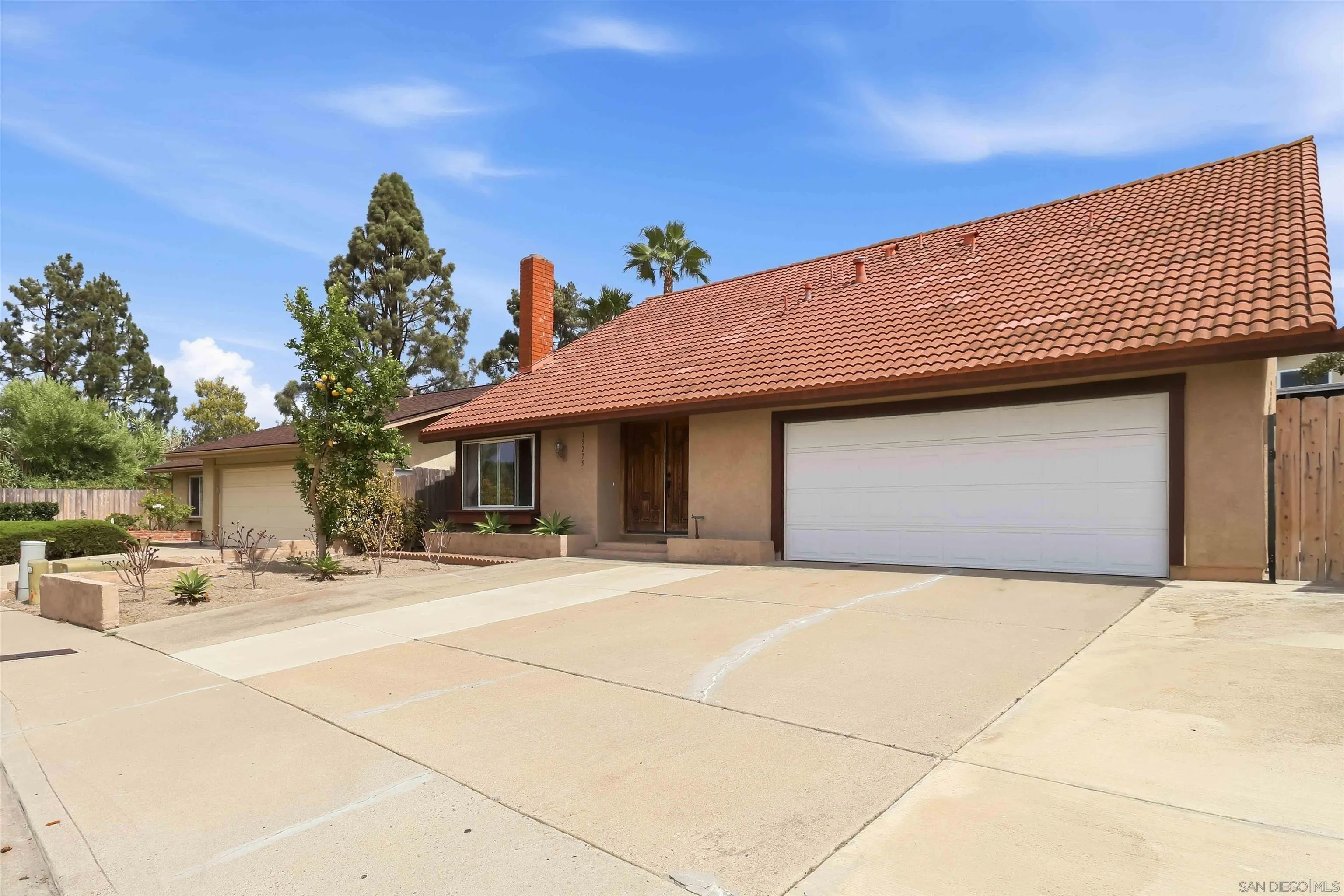 https://cdn.realtyfeed.com/cdn/127/260019386/a478c5b18dbca42529aff1b4719090ac.webp