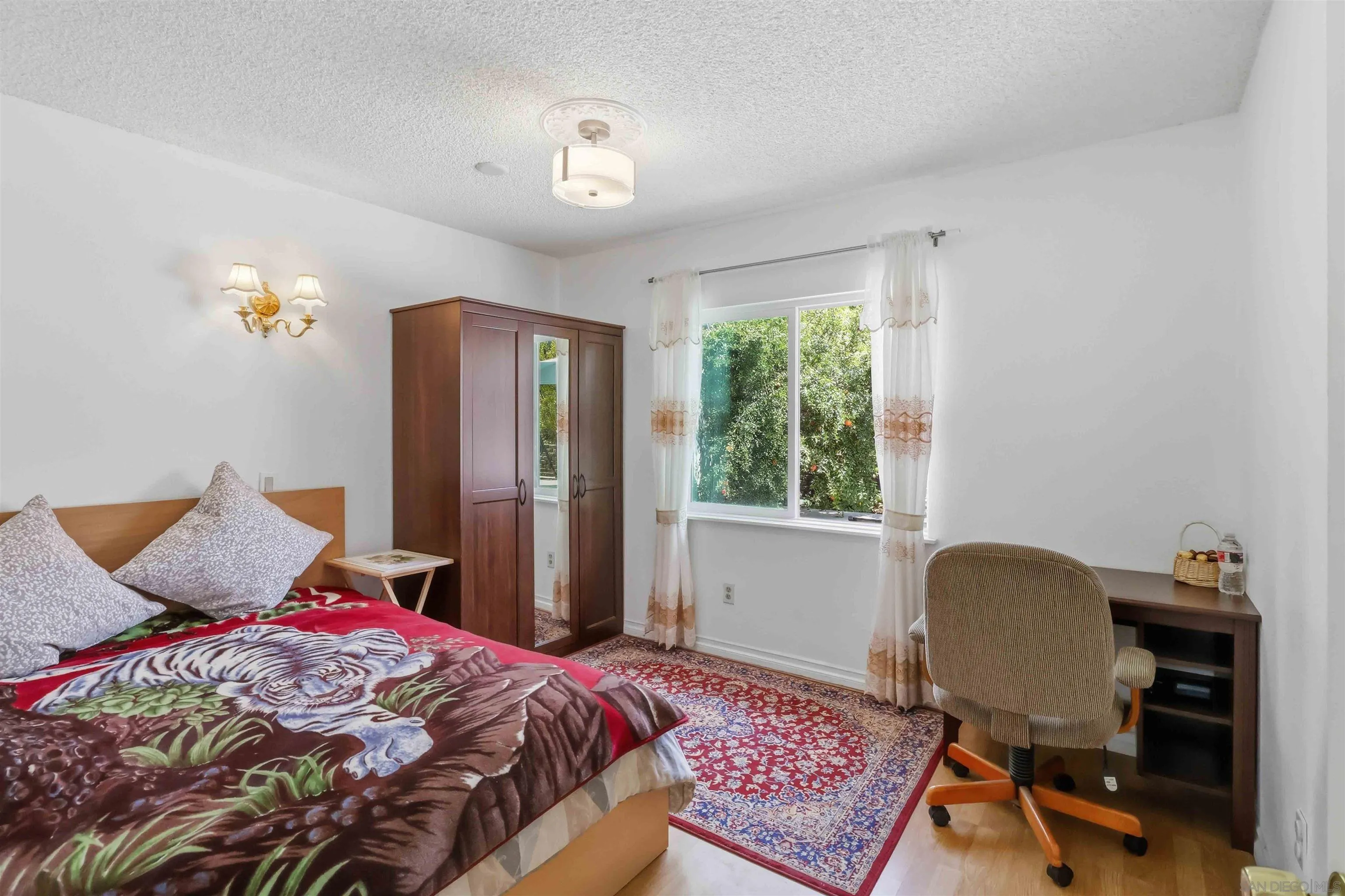 https://cdn.realtyfeed.com/cdn/127/260019386/c1fa4c943338871c1b238f80ea1280b6.webp