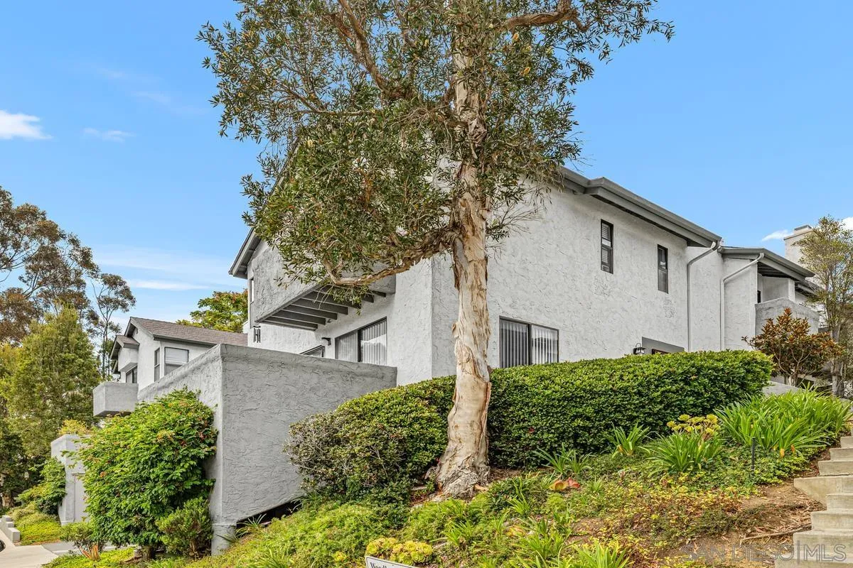 Photo #2: 260019387 Listing: Photo #2