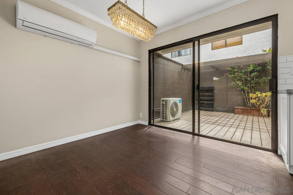 Photo #11: 260019387 Listing: Photo #11