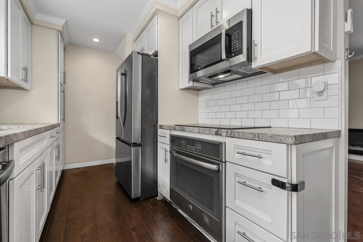 Photo #13: 260019387 Listing: Photo #13