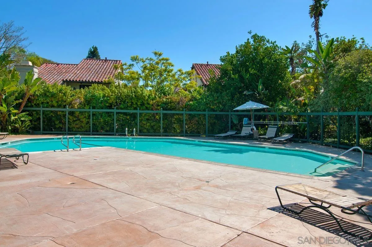 Photo #32: 260019387 Listing: Photo #32
