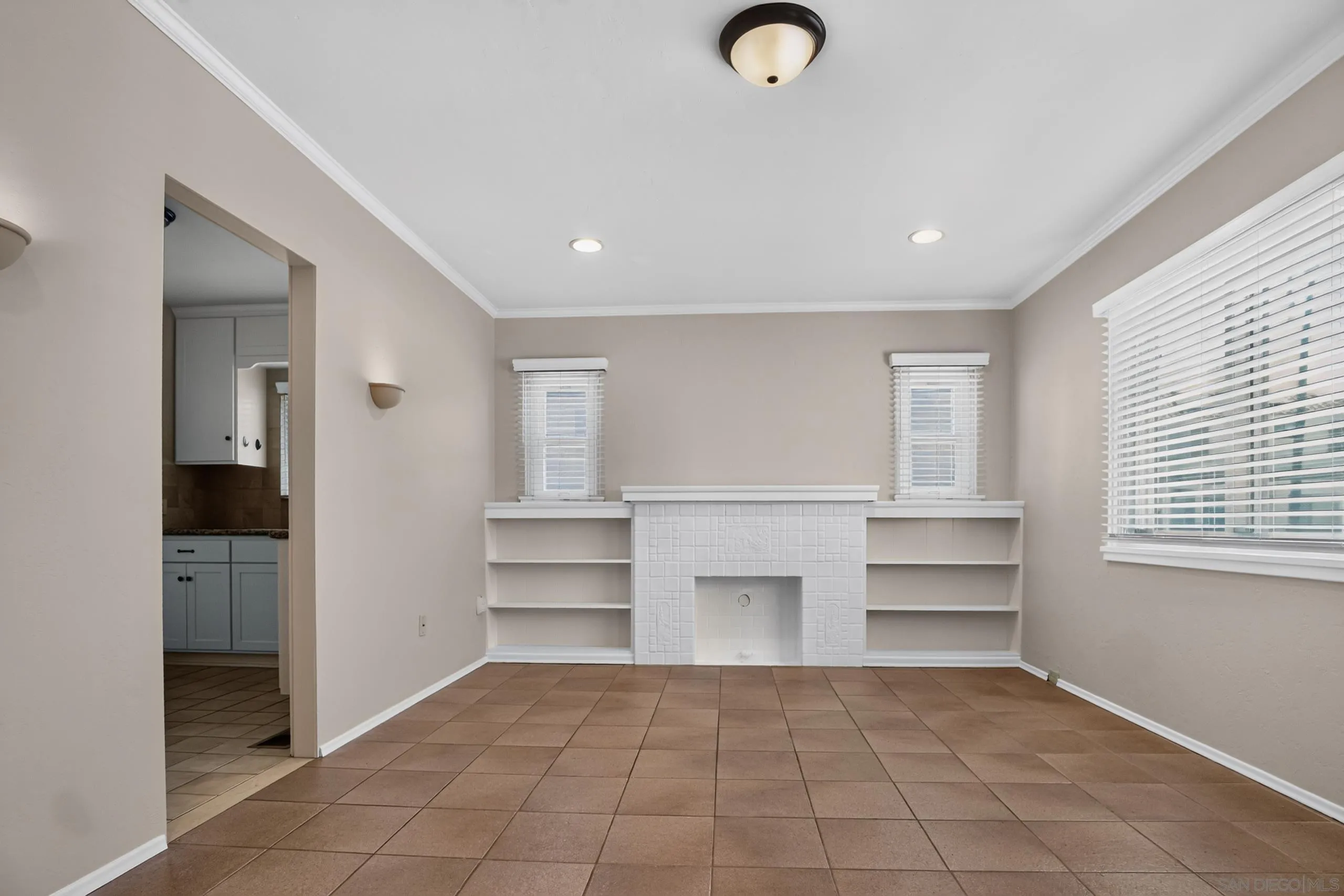 2444 Curlew St, San Diego, CA 92101 - Photo 3 of 16, San Diego, CA