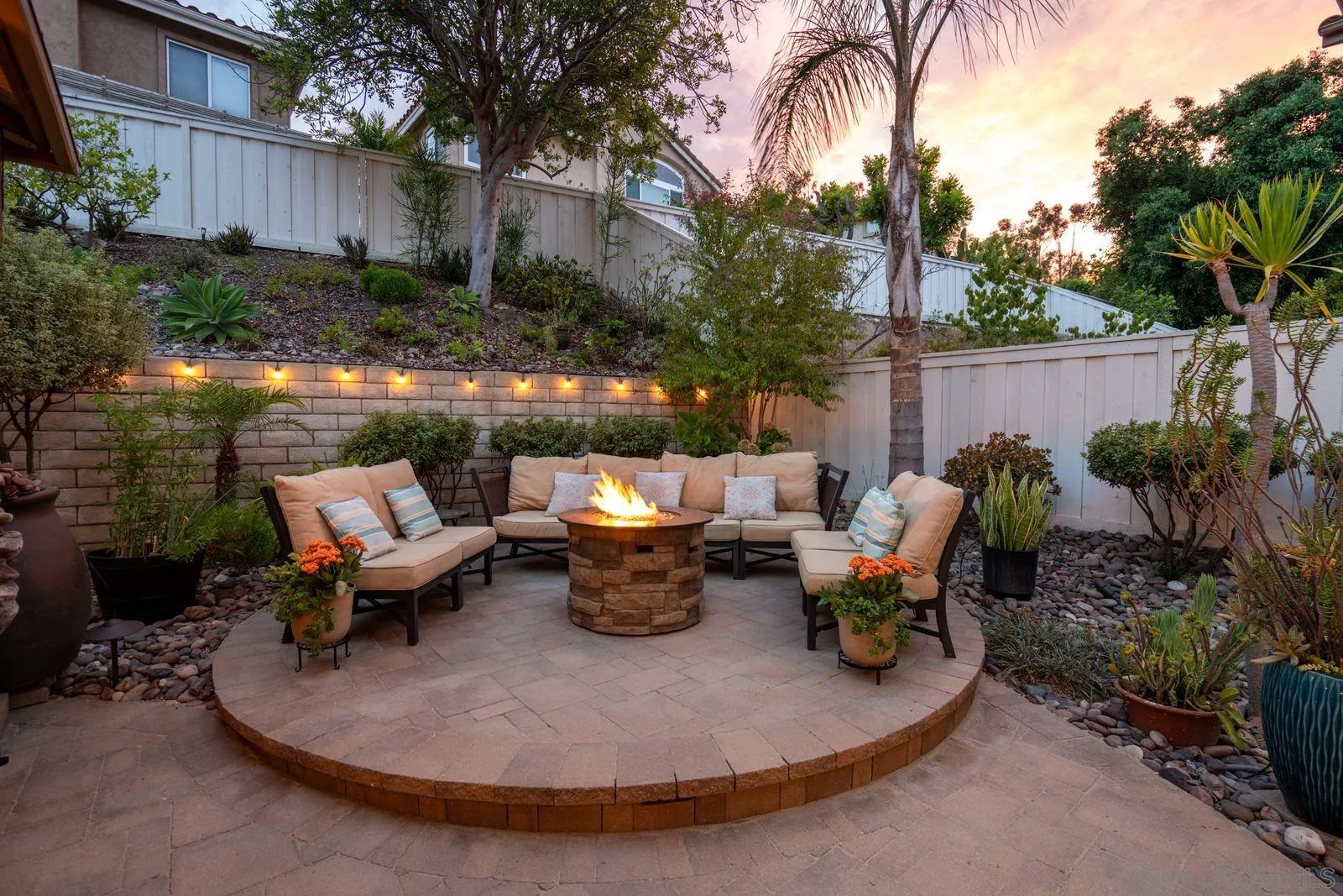 https://cdn.realtyfeed.com/cdn/127/260019392/4b935cb628c5dcbb592559ddecc4a52e.webp