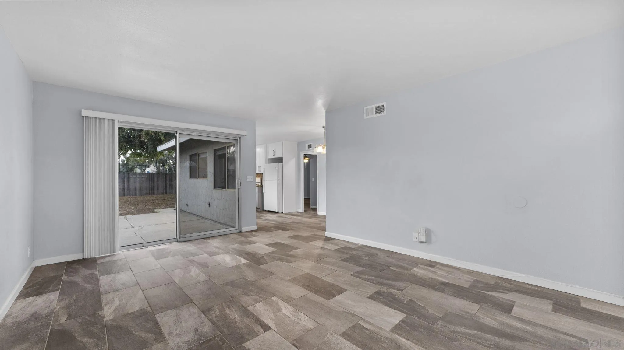 https://cdn.realtyfeed.com/cdn/127/260019393/694164d2a58398da2d01c14605b239be.webp