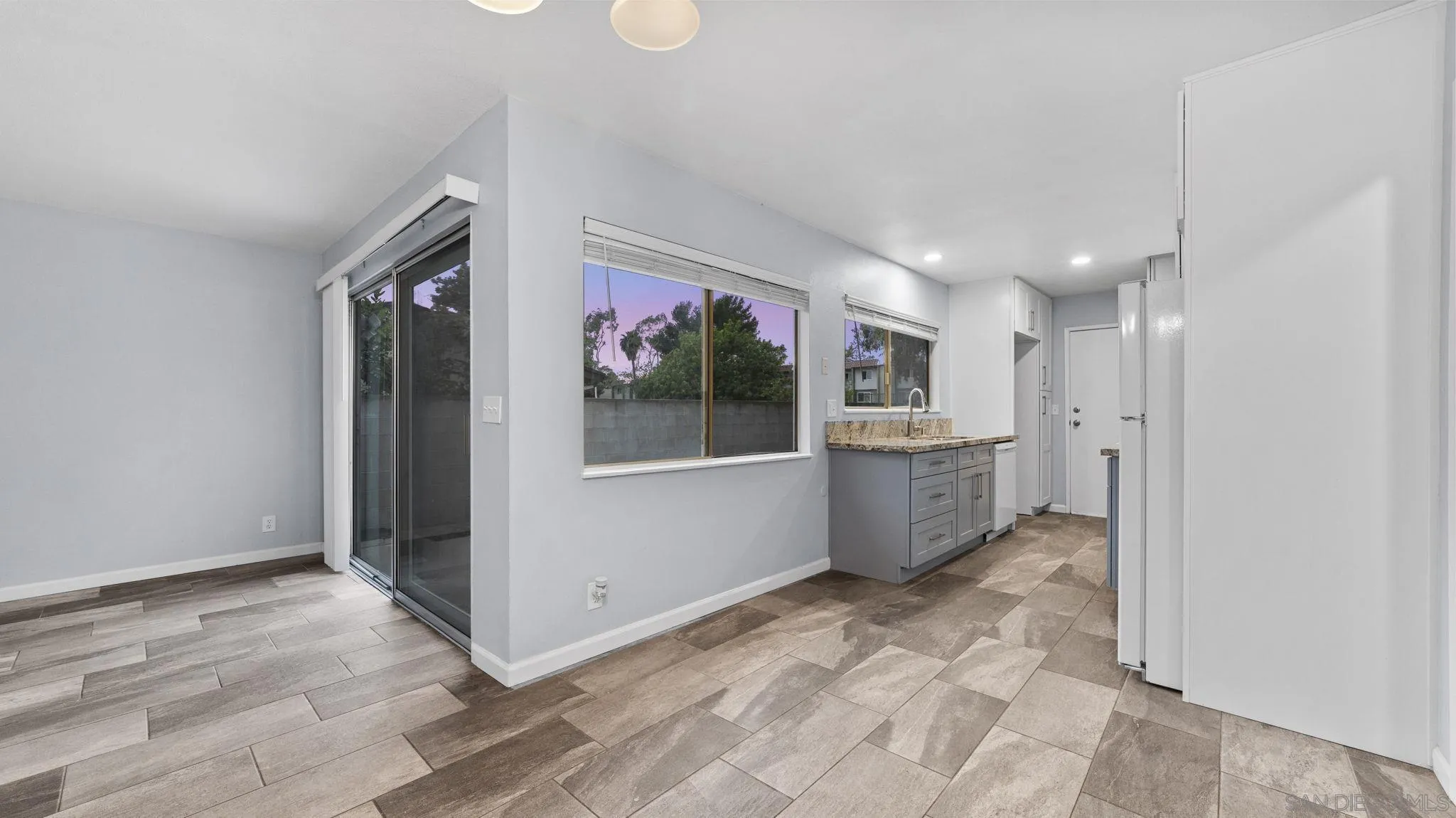 https://cdn.realtyfeed.com/cdn/127/260019393/e27228b655db3d1c0c9a2febda491441.webp